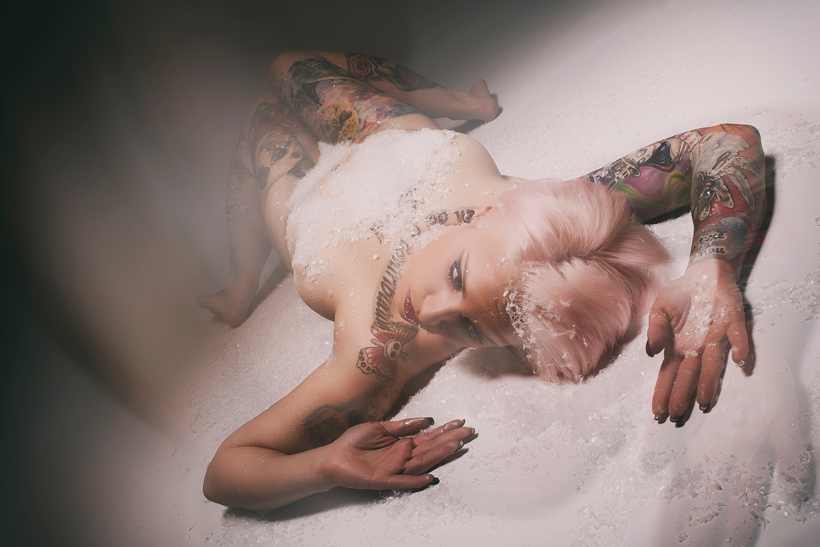 Inked Beauties / Copyright by Markus Wuestefeld